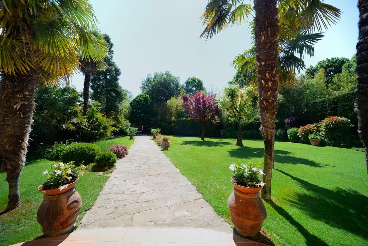 تيرانووفا براتشولي Villa Le Facezie B&B المظهر الخارجي الصورة
